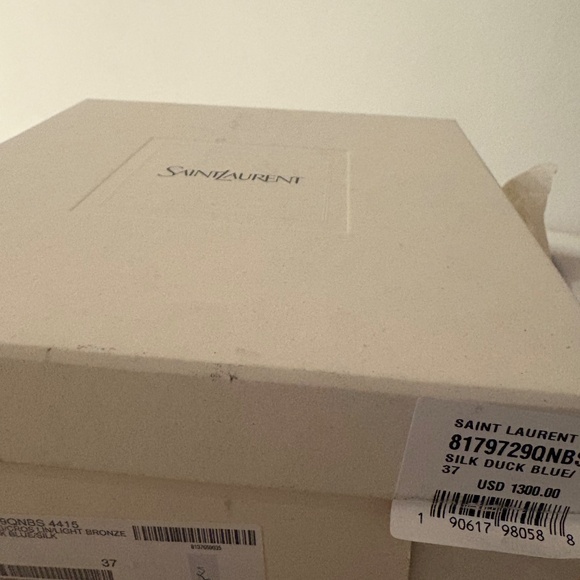 YSL heels - Picture 2 of 3